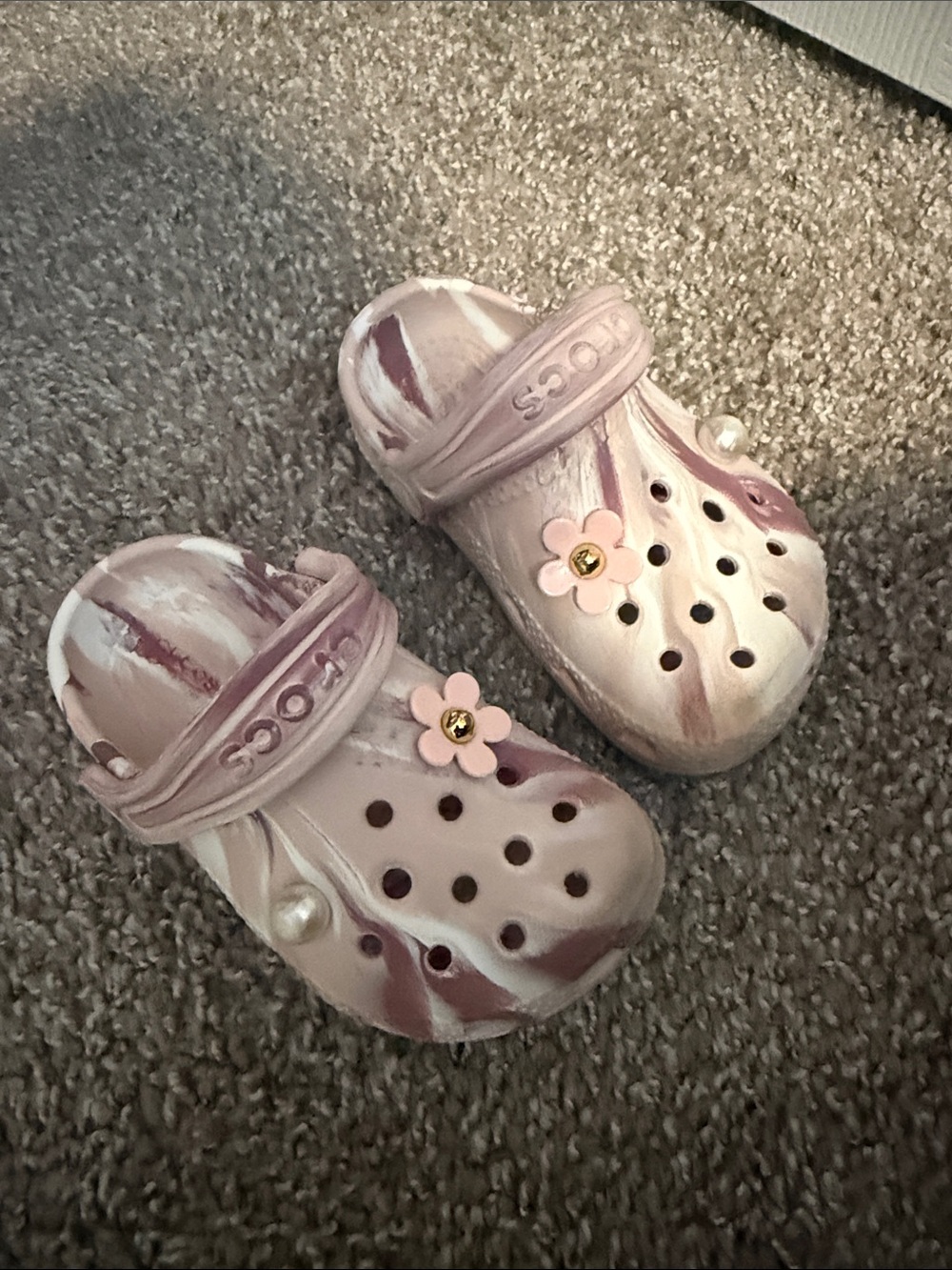 CROCS Kids' Pink Marbled Clog Sandals with Flower Charm